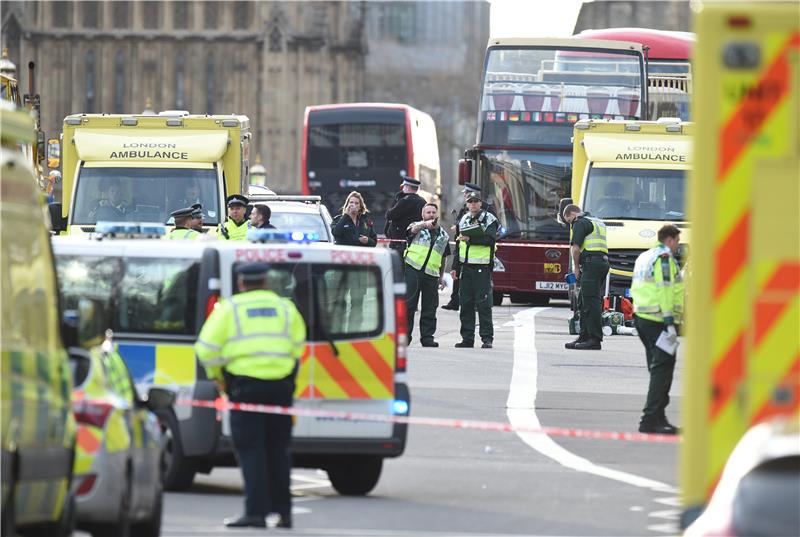 BRITAIN LONDON SHOTS FIRED NEAR PARLIAMENT