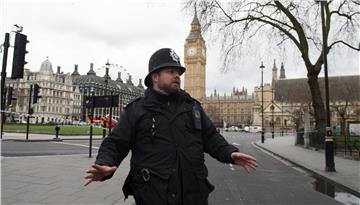 BRITAIN LONDON SHOTS FIRED NEAR PARLIAMENT