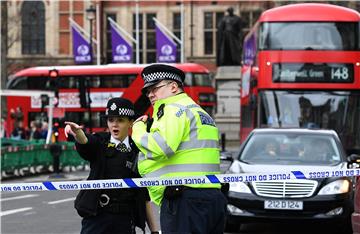 BRITAIN LONDON SHOTS FIRED NEAR PARLIAMENT