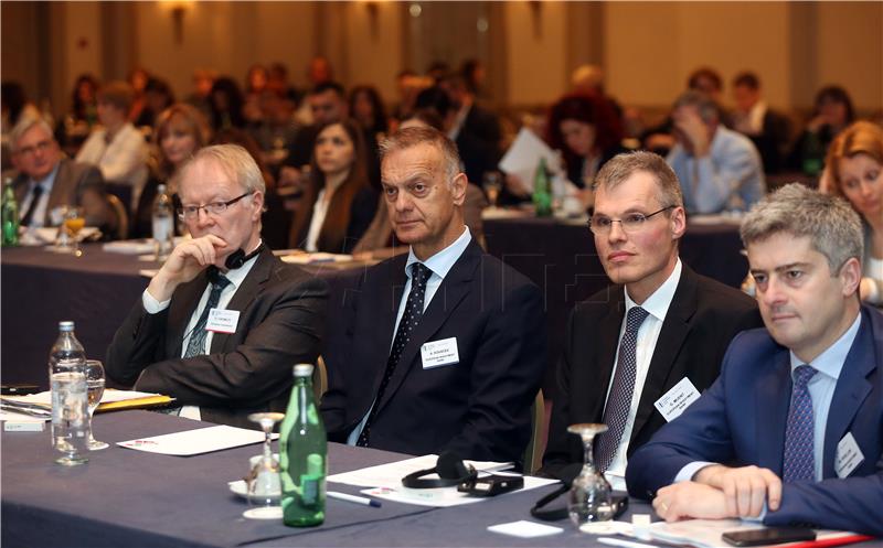 EIB conference on investing in health and education systems held