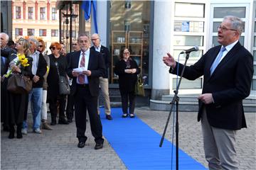 Svečana ceremonija postavljanja ploče s nazivom Europski trg