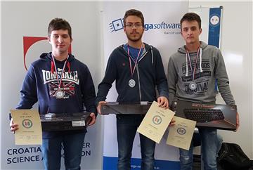 23. Hrvatska informatička olimpijada, zlatna medalja Adrianu Bekeru 