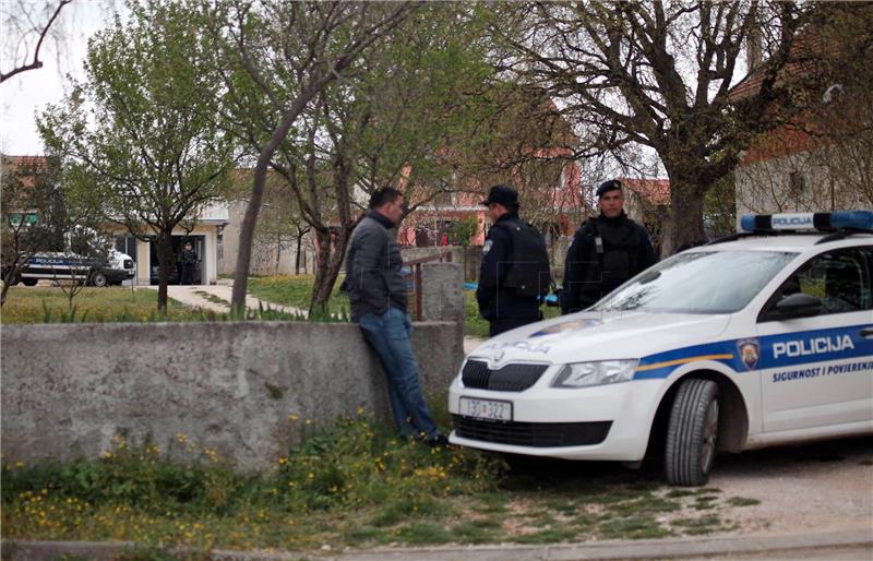 Pripadnik specijalne policije pronađen mrtav u obiteljskoj kući