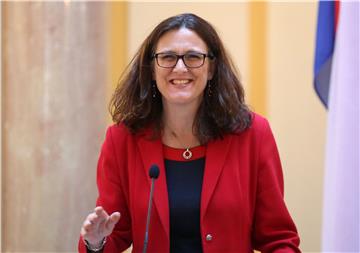 Ministar Stier s povjerenicom EK Ceciliom Malmström