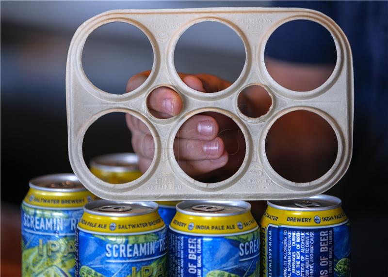 USA ENVIRONMENT EDIBLE BEER CAN RINGS