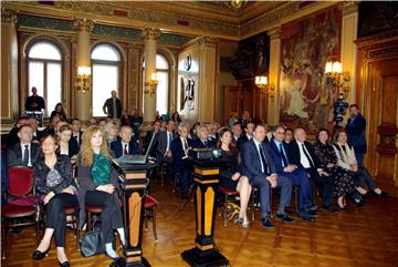 Minister Cappelli  holds reception for foreign diplomats