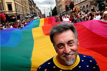 Umro Gilbert Baker, autor zastave duginih boja 