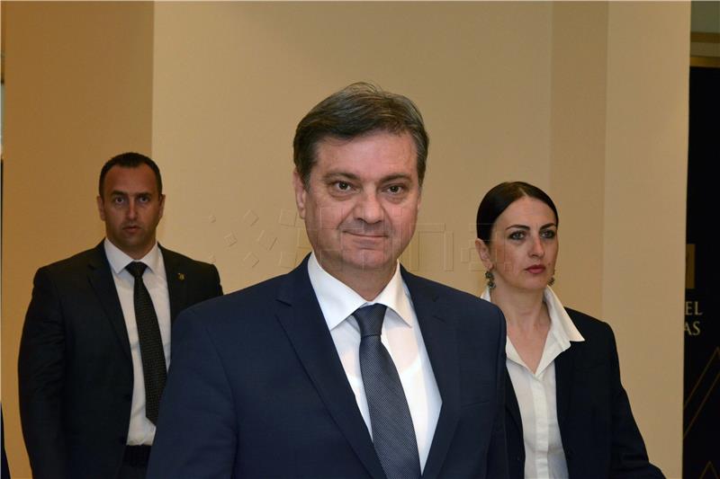 Plenković u Mostaru razgovarao sa Zvizdićem