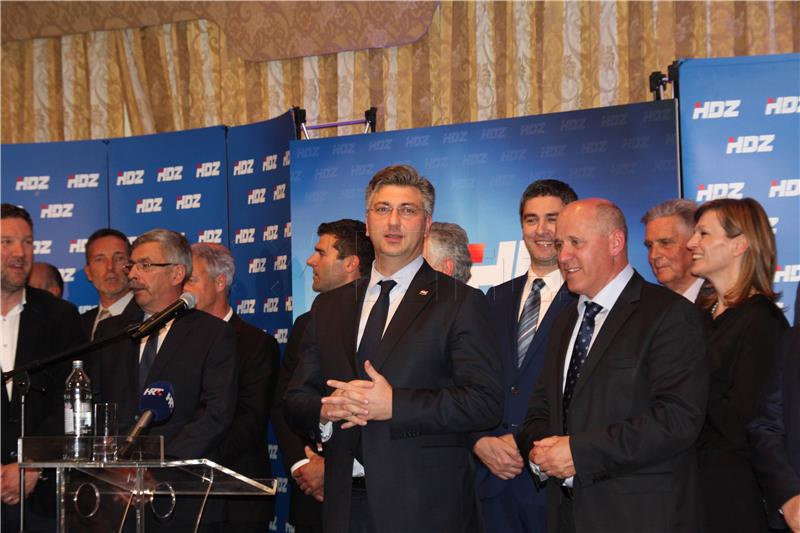 Plenković: Zakon o postupku izvanredne uprave u skladu s Ustavom, dijalog otvoren sa svima