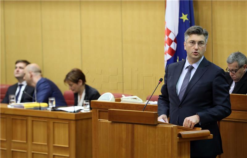 Plenković u Saboru brani zakon o Agrokoru