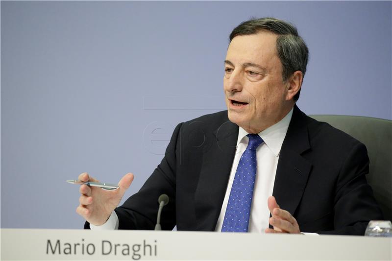 Draghi: ECB će podići kamatne stope tek nakon što zaključi program kupnje imovine 