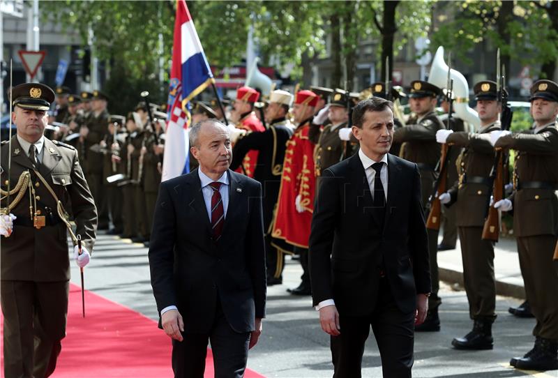 Common interest of Croatia and Montenegro is peace and stability -- defence minister