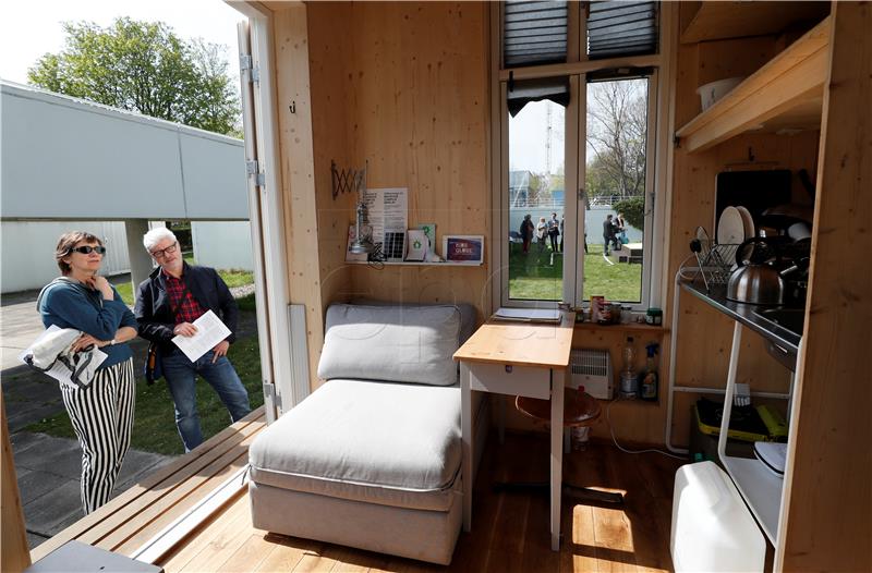 GERMANY ARCHITECTURE TINY HOUSE