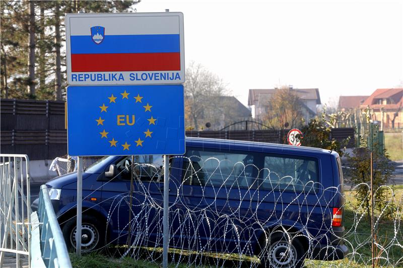 Slovenia appeals for softer Schengen rules