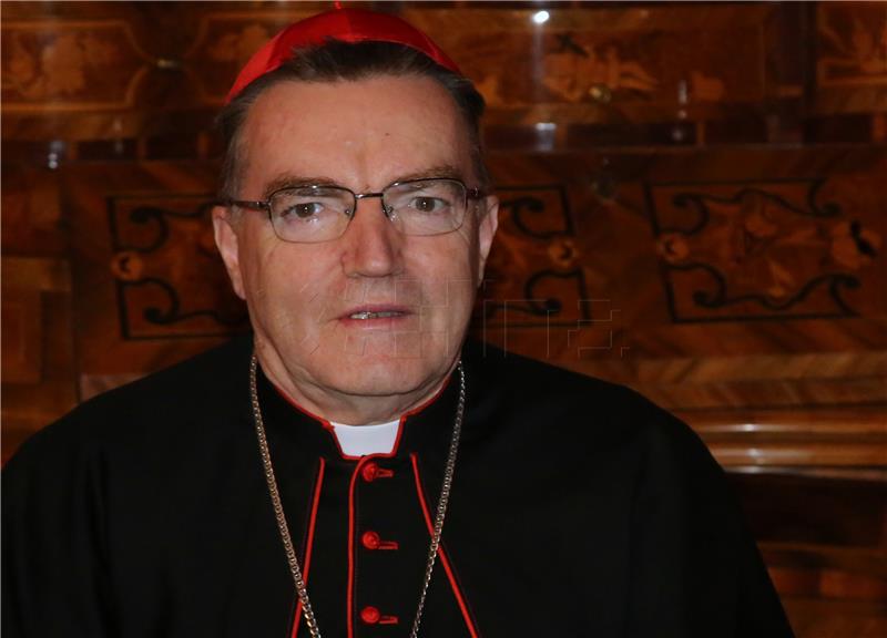 Cardinal Bozanic's Easter message calls for preservation of Croatian language