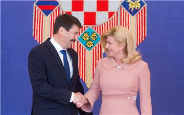 Croatian, Hungarian presidents talk energy, transport, cross-border cooperation