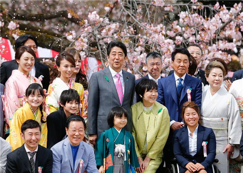 JAPAN SHINZO ABE CHERRY BLOSSOMS