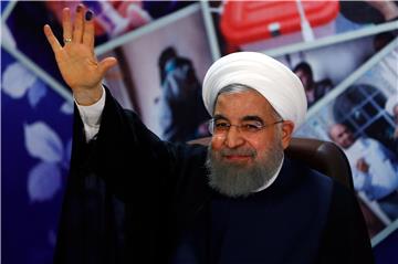 Rouhani kaže da Iran ne treba "ničije dopuštenje" za gradnju projektila