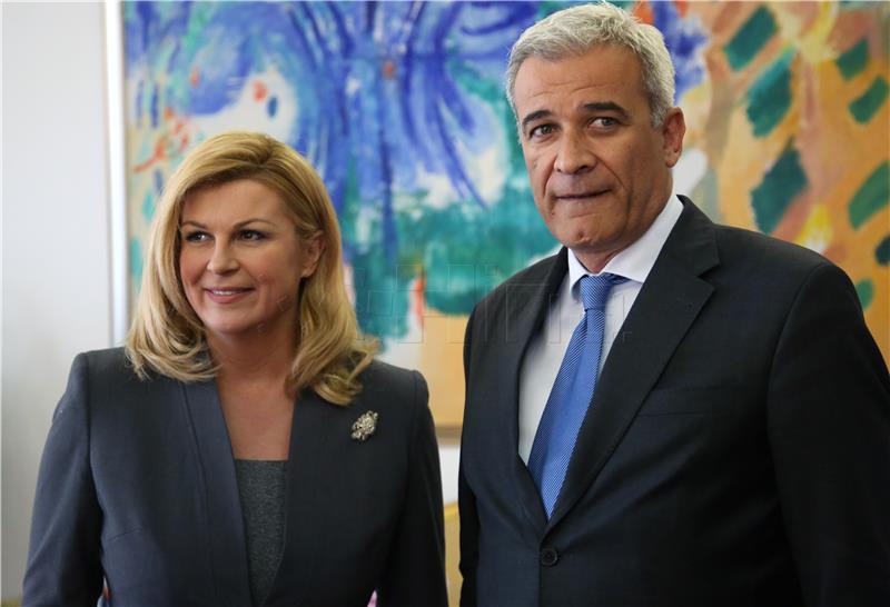 Predsjednica RH Kolinda Grabar-Kitarović primila izvanrednog Vladinog povjerenika za Agrokor Antu Ramljaka