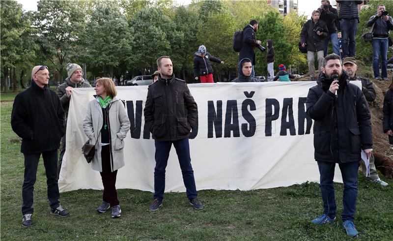 Prosvjedno okupljanje u Parku Tranjanska Savica "Obranili smo jednom, obranit ćemo opet!"