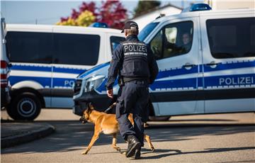 Suspect arrested in connection with Borussia Dortmund bus attack