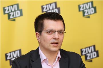 Konferencija za medije Kluba zastupnika Živoga zida i SNAGA-e