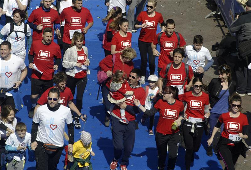 Deset tisuća trkača na 21. Homo si teć, najvećoj uličnoj utrci u Hrvatskoj