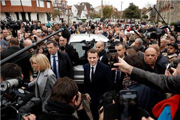 Macron i Le Pen ulaze u drugi krug - procjene