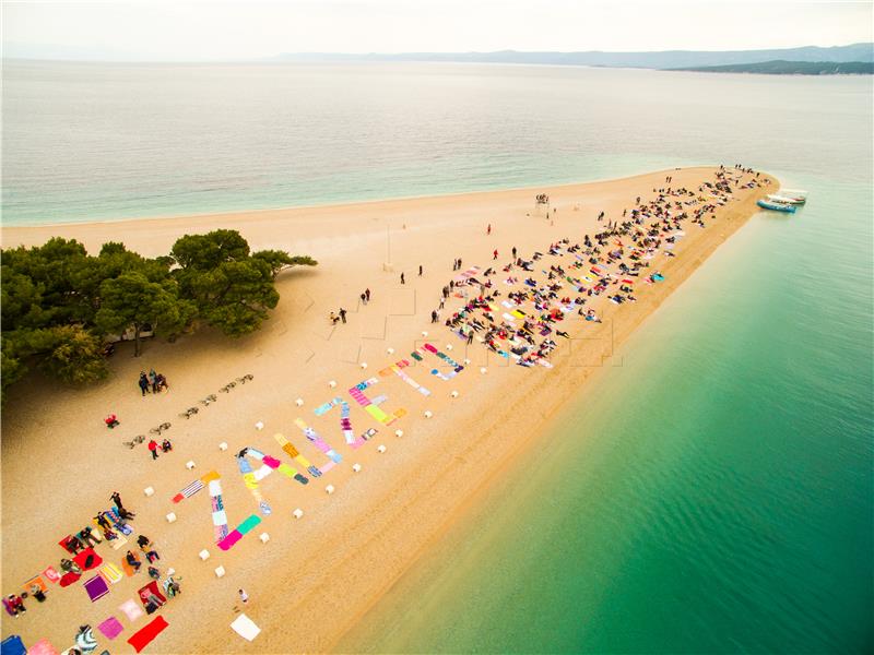 Tvrtka Sport B odustaje od koncesije za plažu "Zlatni rat"