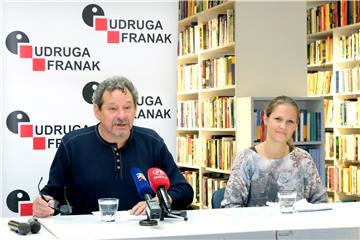 Udruga Franak uputila pitanja HDZ-u, Mostu i SDP-u