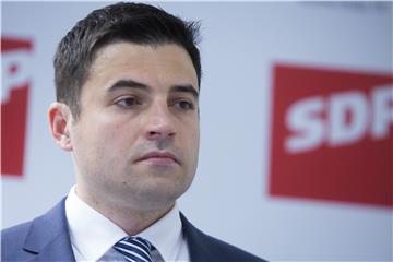 KRIZA VLADE Bernardić: SDP ne namjerava "držati ljestve" HDZ-u koji štiti mutne interese