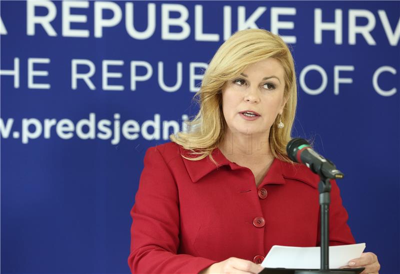 KRIZA VLADE- Predsjednica Grabar-Kitarović: Pozivam sve na odgovornost i konstruktivnost