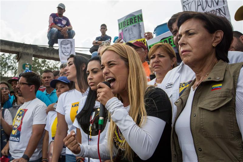 U Venezueli mjesec dana prosvjeda protiv Madura