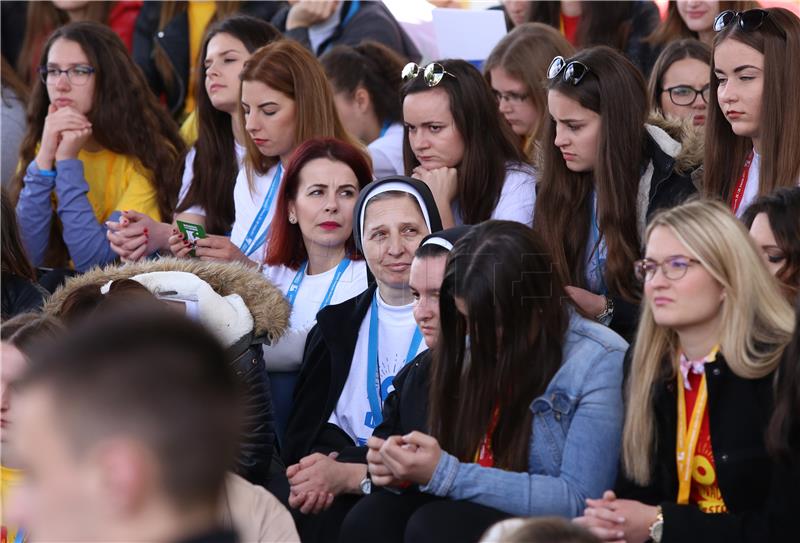 U Vukovaru počeo 10. Susret hrvatske katoličke mladeži