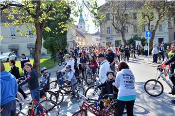 Karlovac: Više od dvije tisuće biciklista u Prvosvibanjskoj biciklijadi