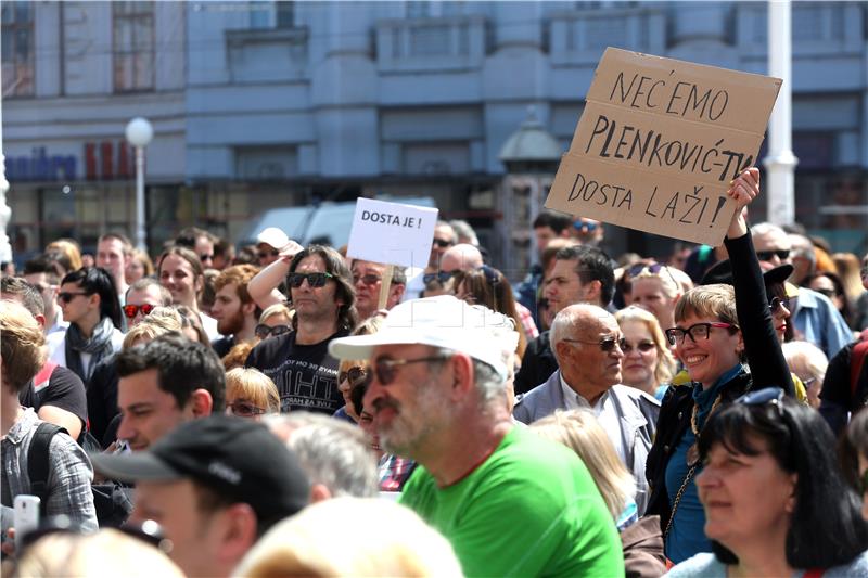 'Prosvjed protiv Todorića, Vlade i svih uhljeba' u Zagrebu