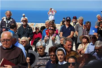 U Primoštenu svečano blagoslovljen kip Gospe od Loreta