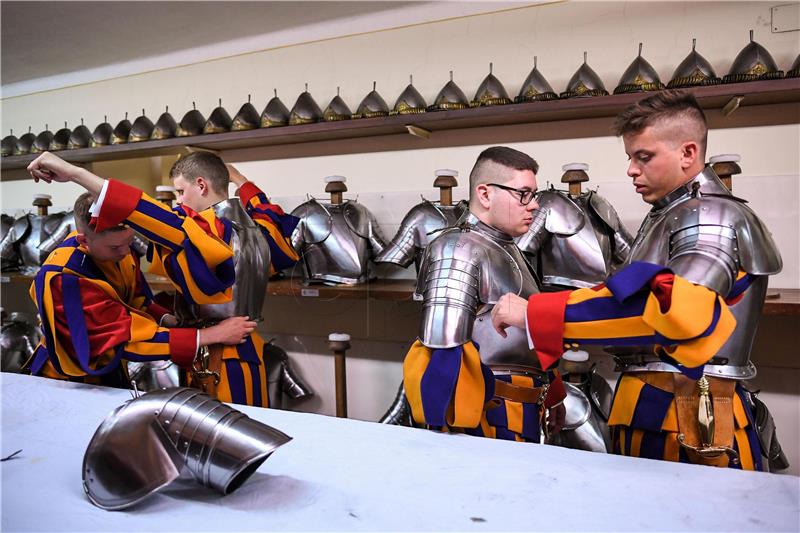 ITALY VATICAN SWISS GUARD