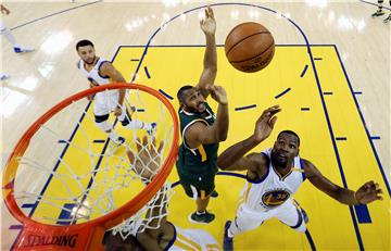 NBA: Warriorsi poveli s 3-0