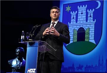 Plenković: Statut je jasan, ne može biti član HDZ-a onaj tko na izbore ide na drugoj listi