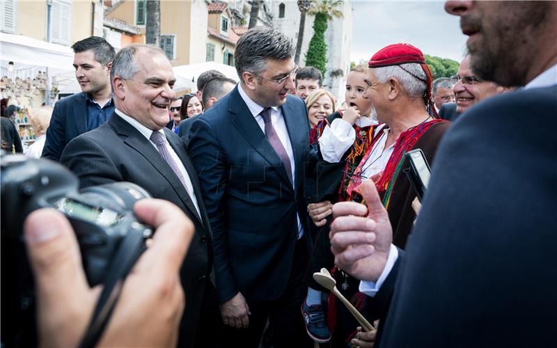 Plenković: vodim politiku jedne Vlade