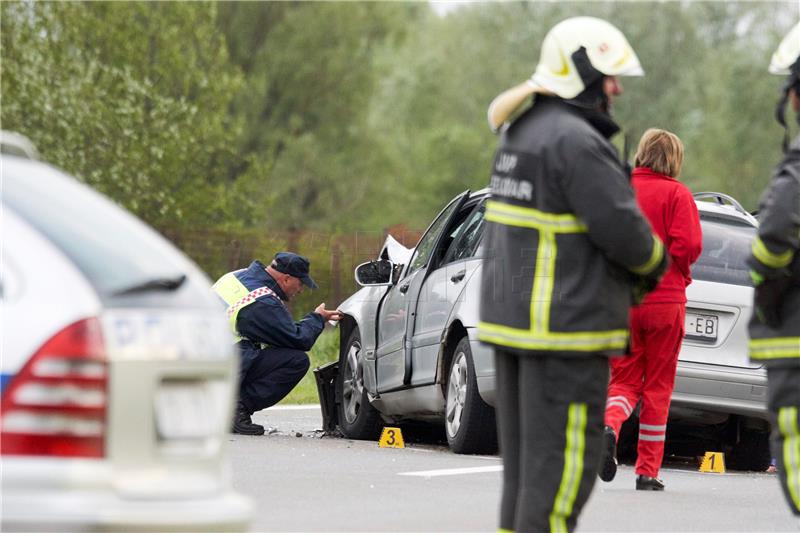 Bjelovar: U sudaru poginulo pet osoba