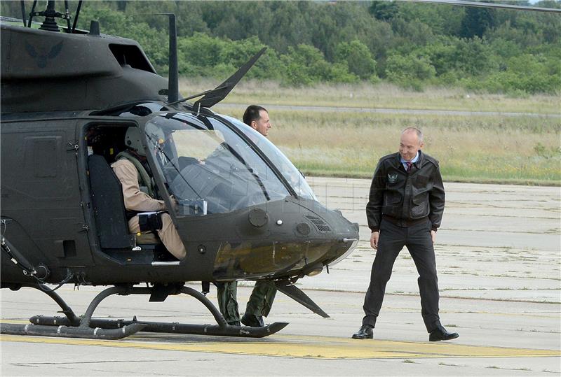 Počela letačka obuka na helikopterima Kiowa Warrior, Krstičević ponosan na hrvatske pilote