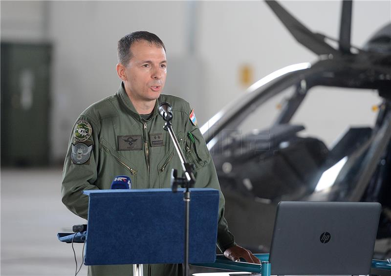 Počela letačka obuka na helikopterima Kiowa Warrior, Krstičević ponosan na hrvatske pilote