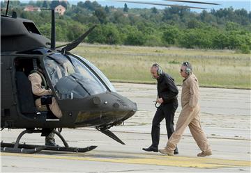 Počela letačka obuka na helikopterima Kiowa Warrior, Krstičević ponosan na hrvatske pilote