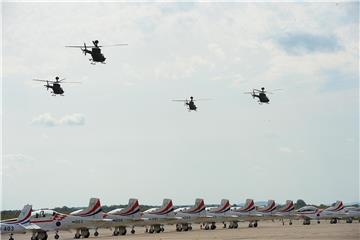 US instructors training Croats to fly Kiowa Warrior helicopters