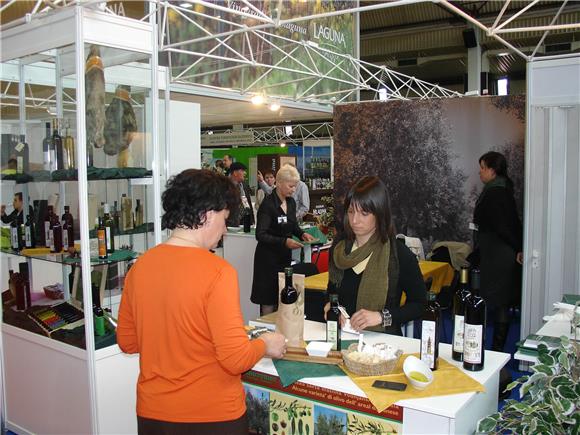 Vinistra wine exhibition opens in Porec