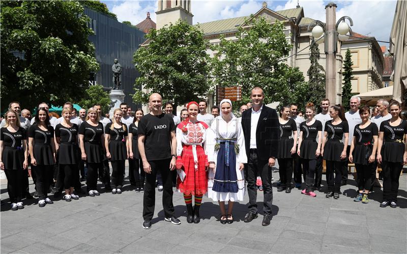 Ansambl LADO na Cvjetnom trgu najavio svoj veliki koncert u Areni Zagreb