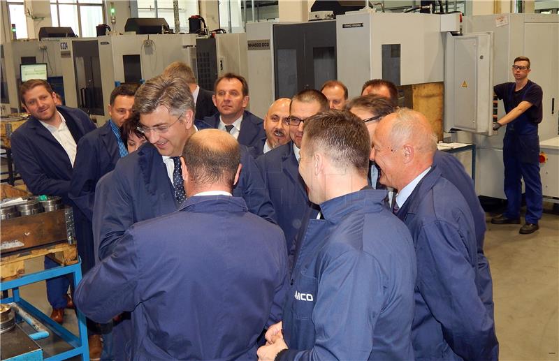 Premijer Plenković u tvrtci Omco u Humu na Sutli