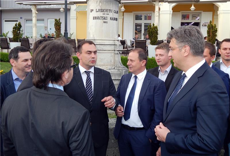 Plenković u Krapini podržao Ranogajca za nestranačkog kandidata za župana